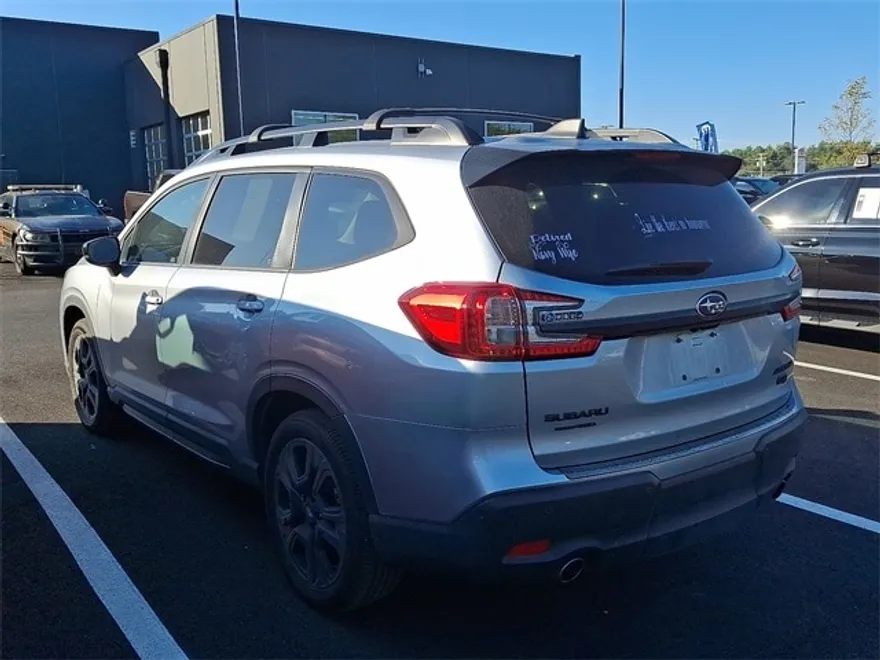 2024 Subaru Ascent Onyx Edition photo 1