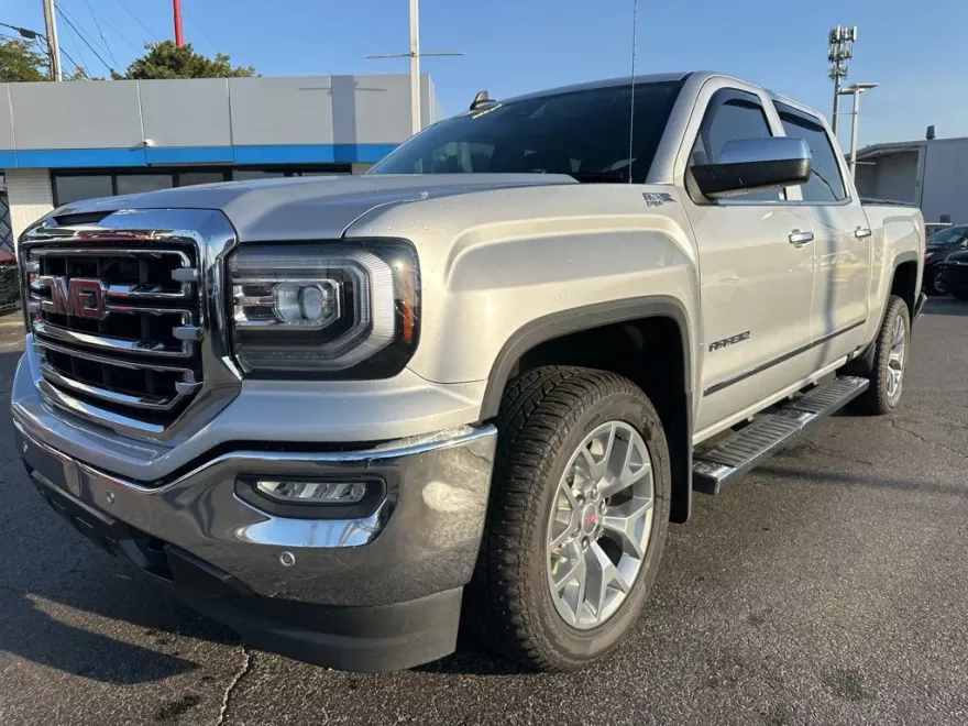 2018 Gmc Sierra 1500 SLT photo 1