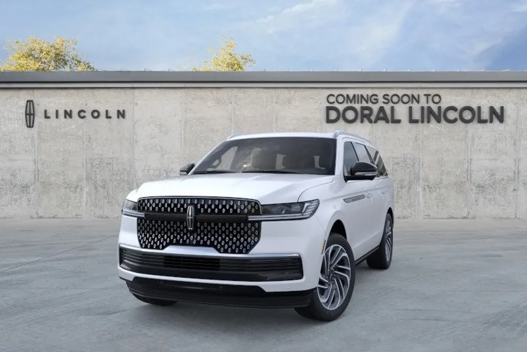 2025 Lincoln Navigator Reserve photo 1