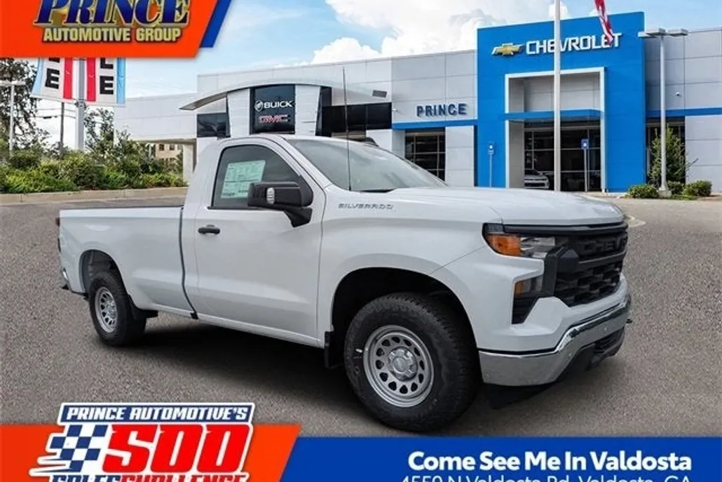 2025 Chevrolet Silverado 1500 photo 1