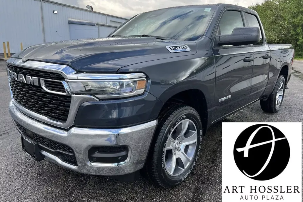 2025 Ram 1500 Tradesman photo 1
