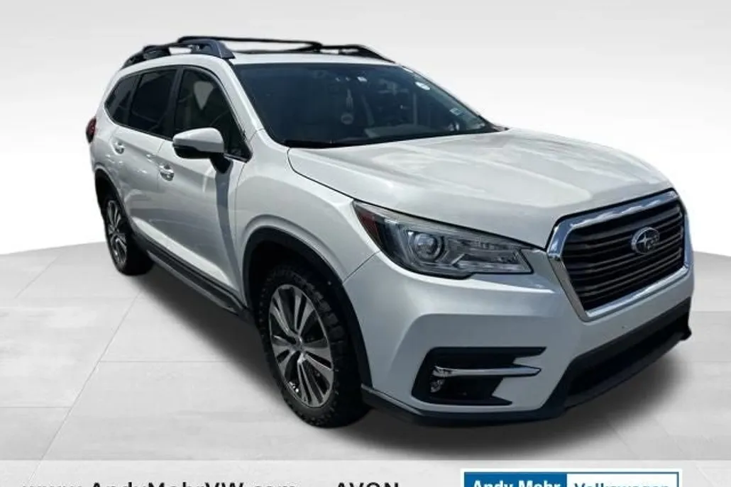 2019 Subaru Ascent Limited photo 1