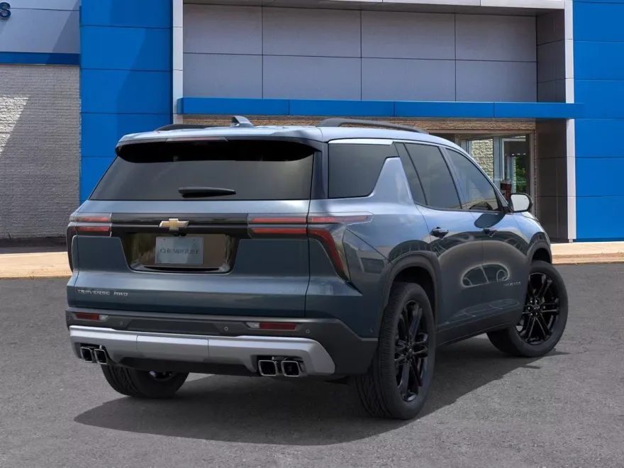 2026 Chevrolet Traverse photo 1