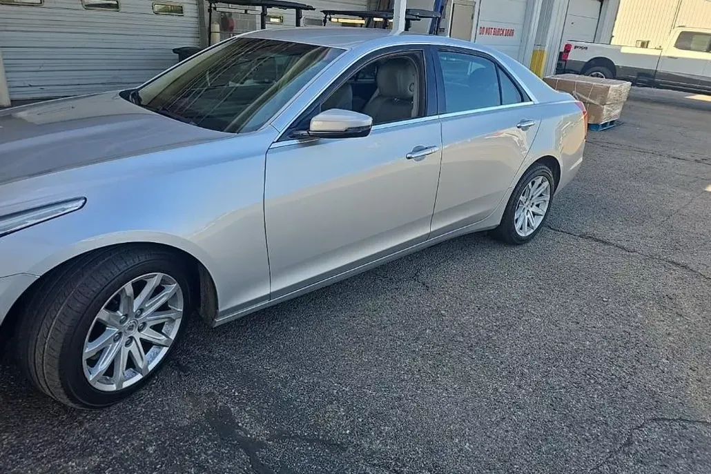 2014 Cadillac CTS Sedan photo 1