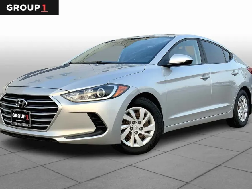 2018 Hyundai Elantra SE photo 1
