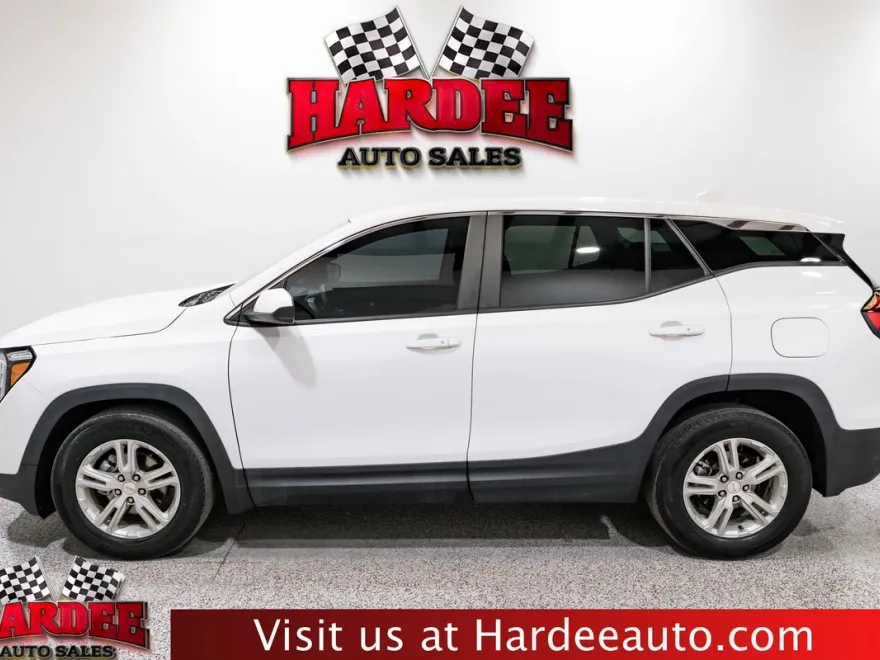 2022 Gmc Terrain SLE photo 1