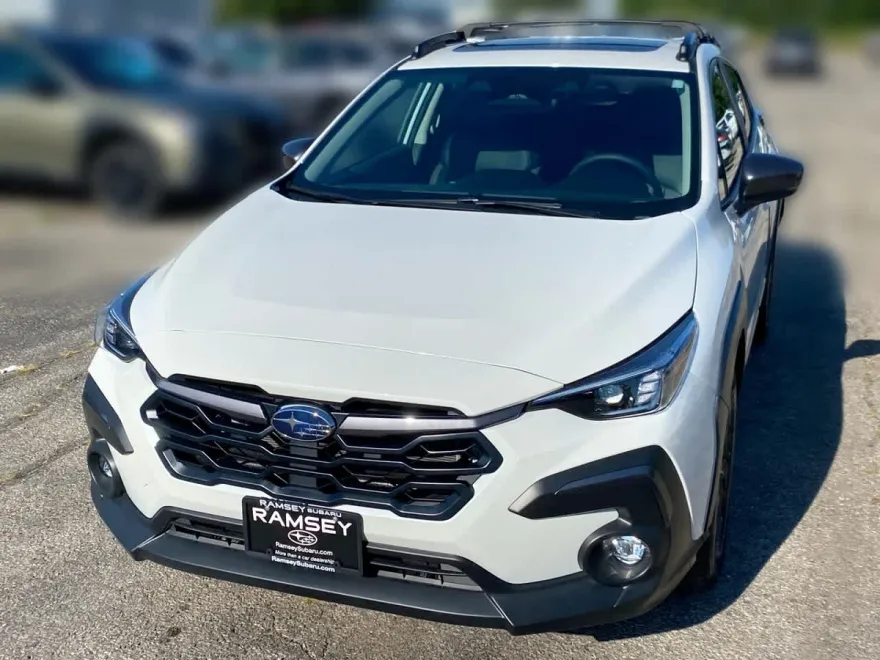 2024 Subaru Crosstrek Limited photo 1
