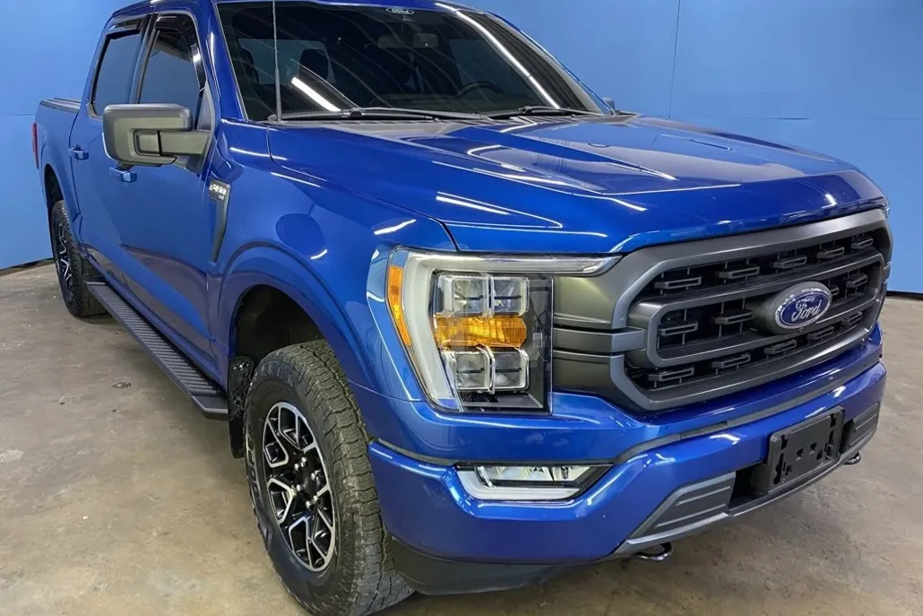 2022 Ford F-150 XLT photo 1