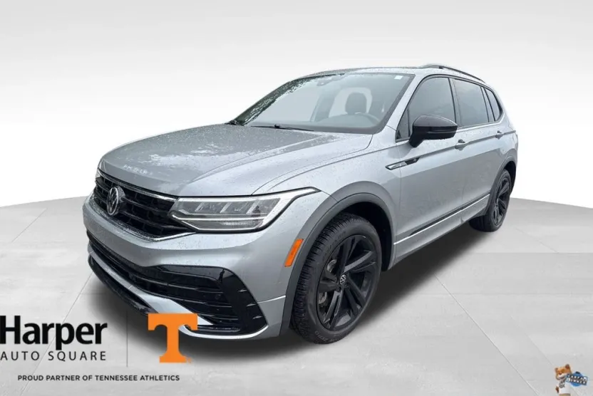 2023 Volkswagen Tiguan SE R-Line Black photo 1
