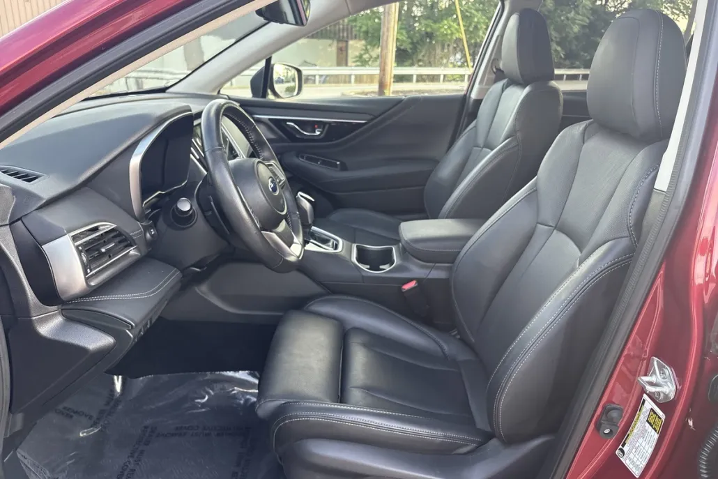 2024 Subaru Outback Limited photo 1