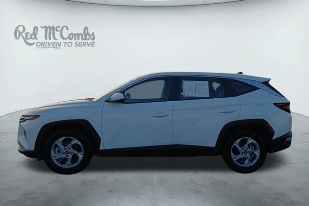 2024 Hyundai Tucson SE photo 1