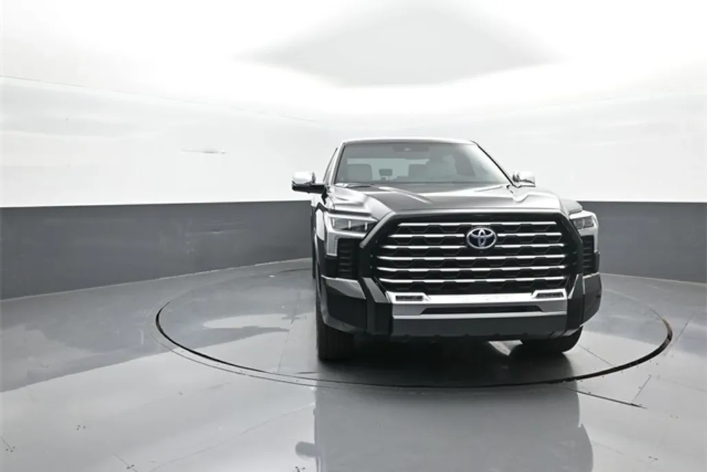 2024 Toyota Tundra CapStone photo 1