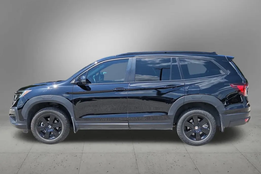 2022 Honda Pilot TrailSport photo 1