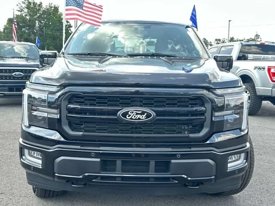 2024 Ford F-150 Lariat photo 1