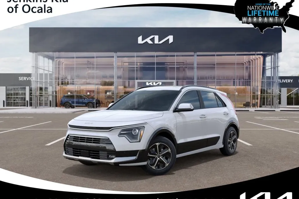 2025 Kia Niro SX photo 1