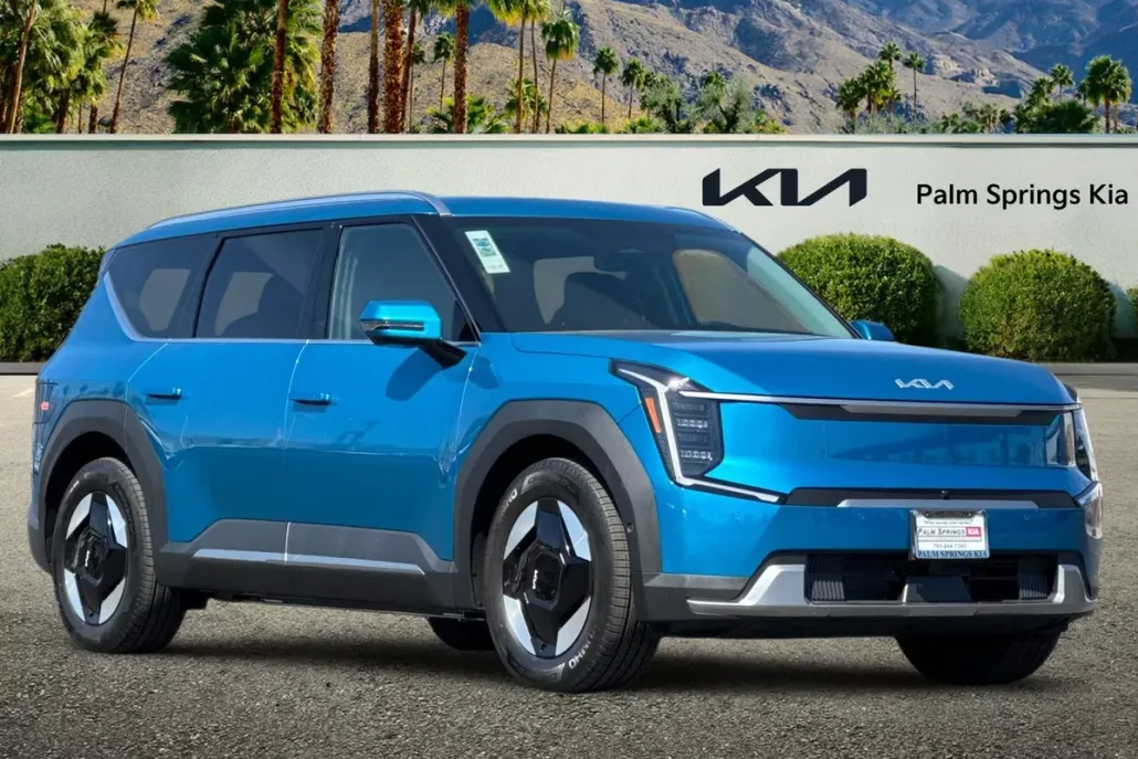 2026 Kia EV9 Wind photo 1