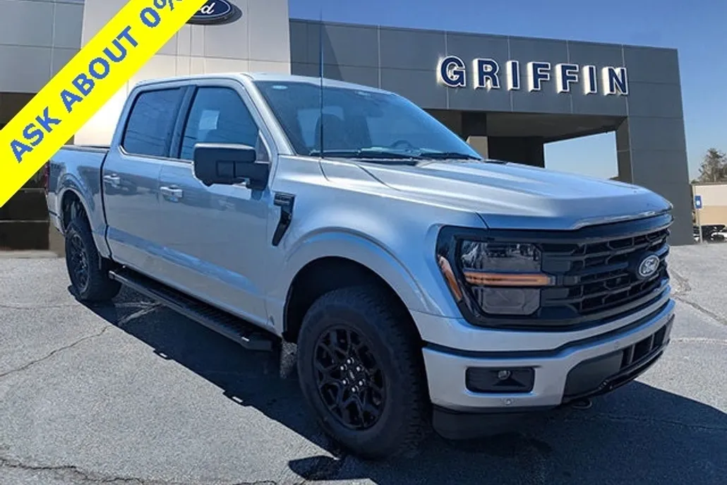 2025 Ford F-150 XLT photo 1