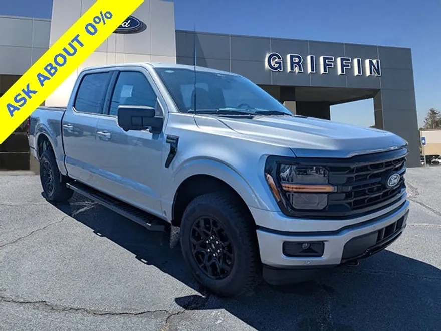 2025 Ford F-150 XLT photo 1