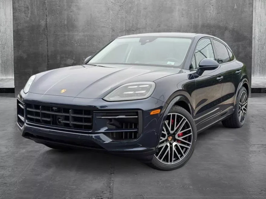 2025 Porsche Cayenne Coupe S photo 1