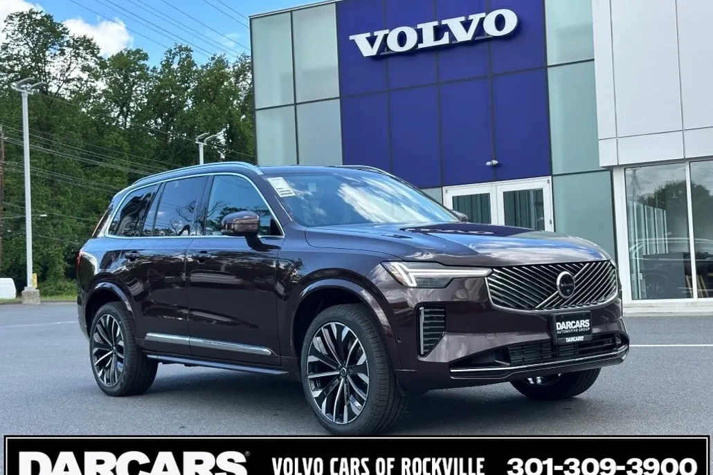 2025 Volvo XC90 T8 Plus photo 1