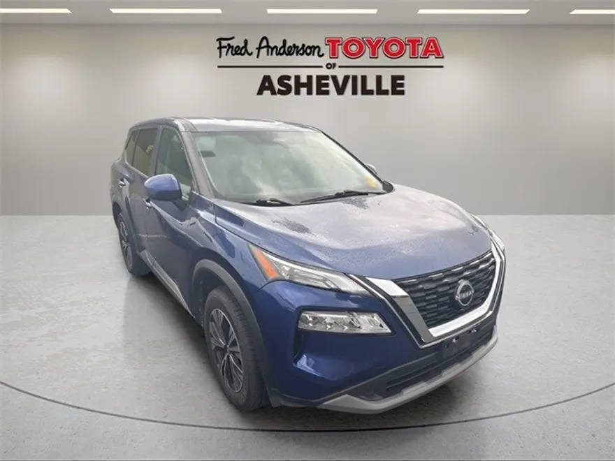 2023 Nissan Rogue SV photo 1