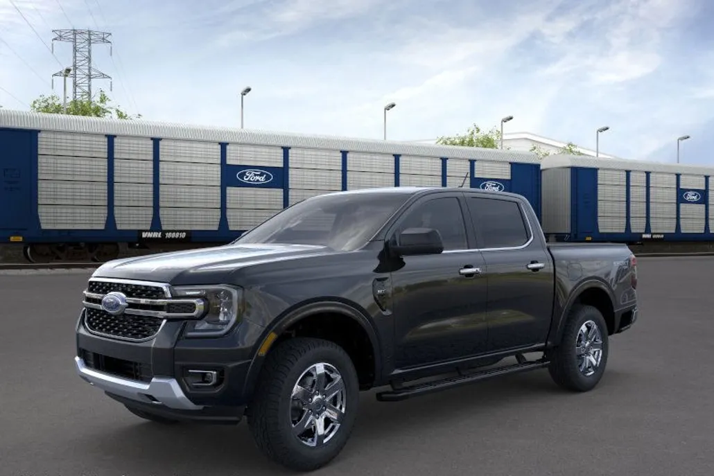 2025 Ford Ranger XLT photo 1