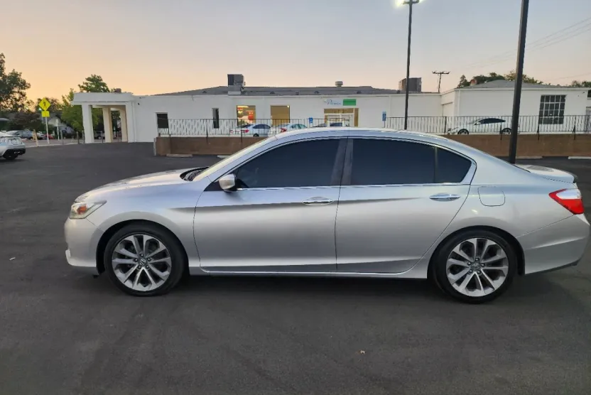 2013 Honda Accord Sport photo 1