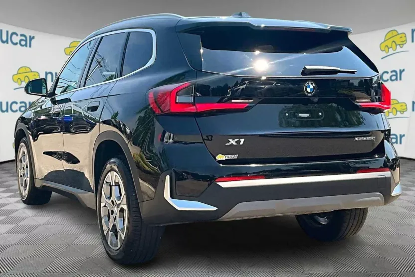 2023 Bmw X1 XDrive28i photo 1