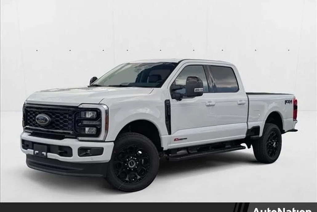 2025 Ford F-250 Lariat photo 1
