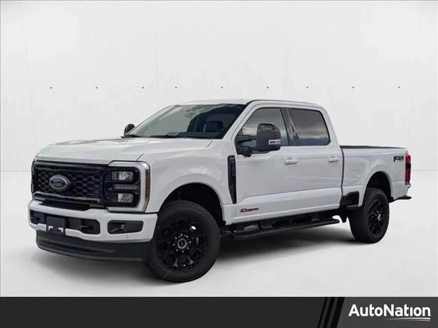 2025 Ford F-250 Lariat photo 1