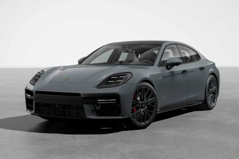 2026 Porsche Panamera GTS photo 1