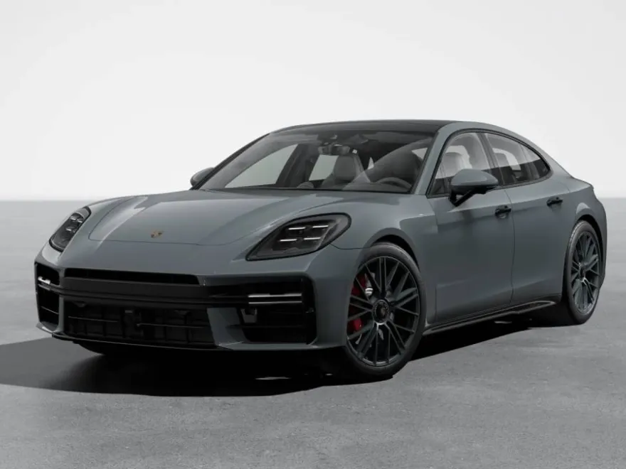 2026 Porsche Panamera GTS photo 1