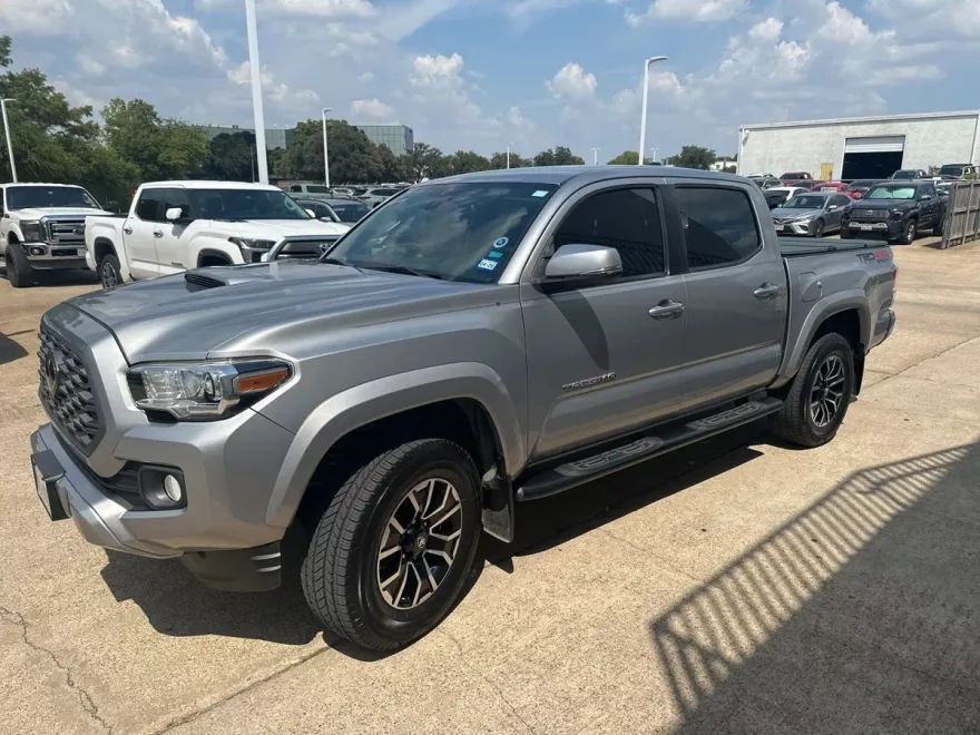 2020 Toyota Tacoma TRD Sport V6 photo 1