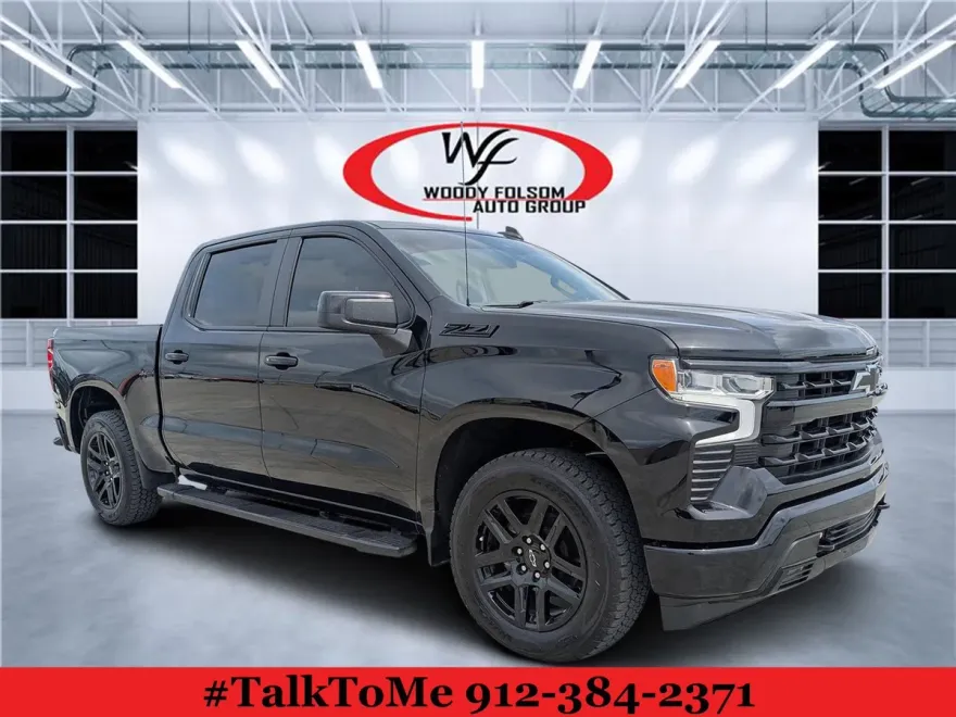 2024 Chevrolet Silverado 1500 RST photo 1