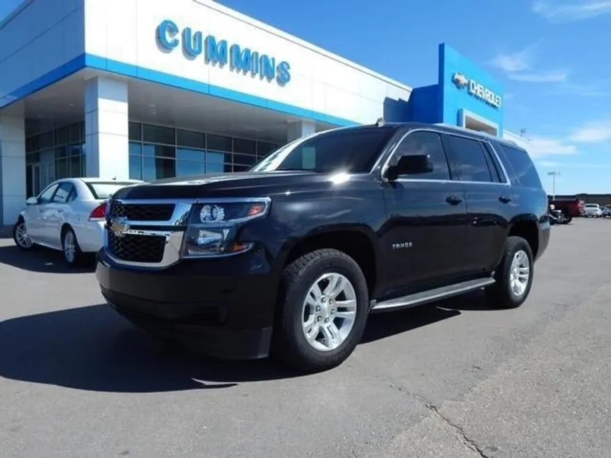 2015 Chevrolet Tahoe Base photo 1