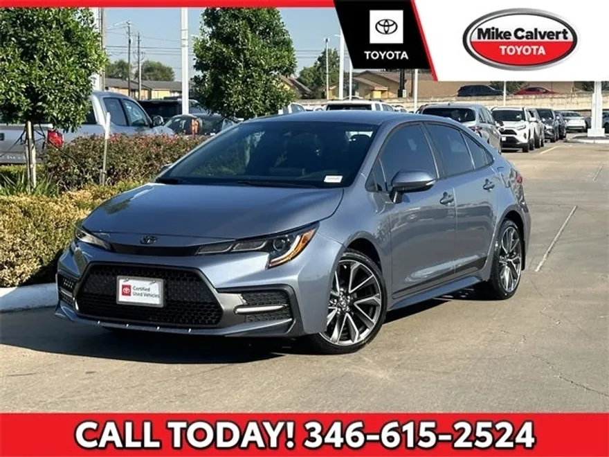 2022 Toyota Corolla SE photo 1