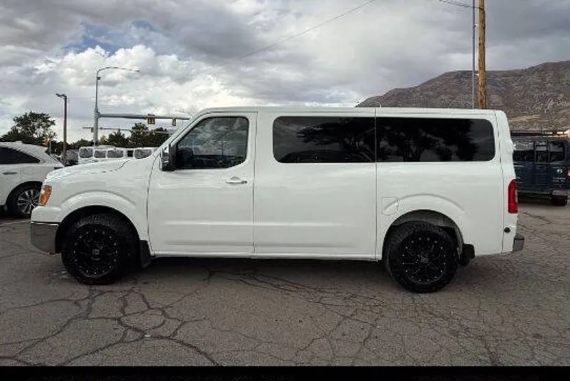2021 Nissan NV3500 photo 1