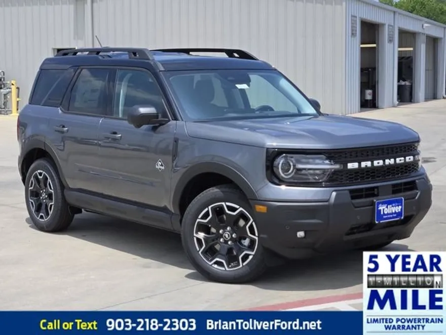 2025 Ford Bronco Sport Outer Banks photo 1