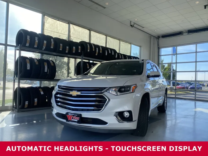 2018 Chevrolet Traverse High Country photo 1