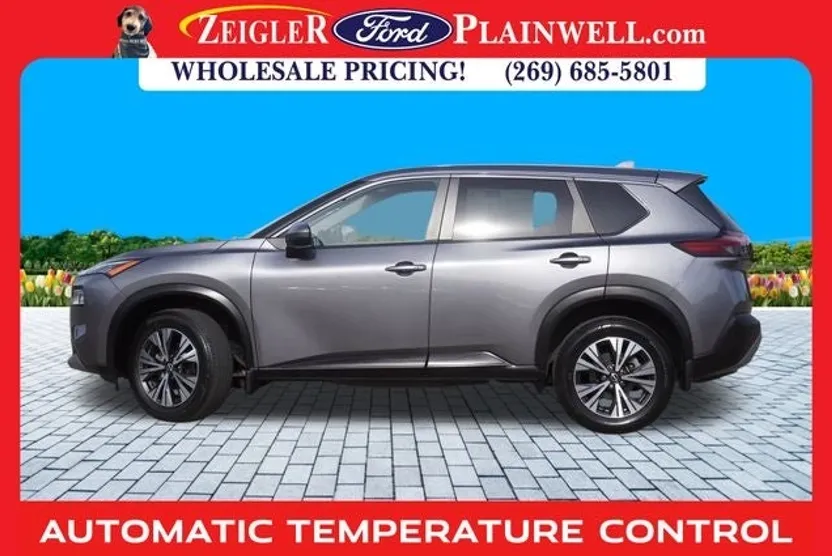 2022 Nissan Rogue SV AWD photo 1