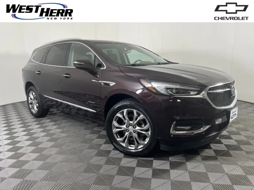 2021 Buick Enclave Avenir photo 1