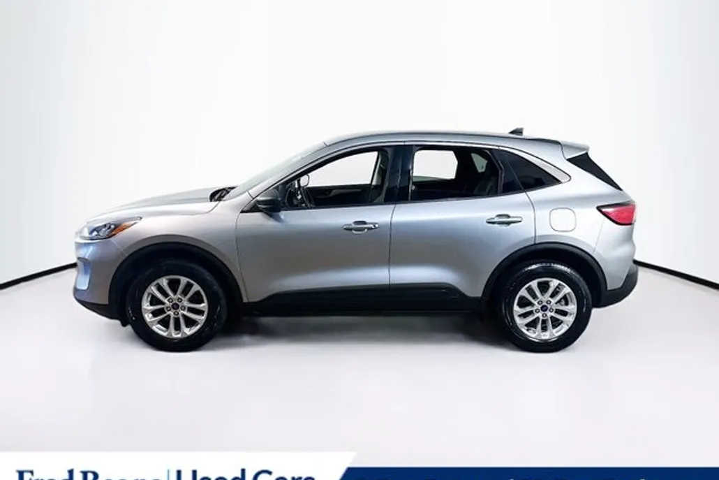 2022 Ford Escape SE photo 1