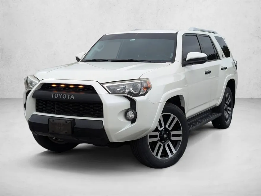 2019 Toyota 4Runner SR5 Sport photo 1
