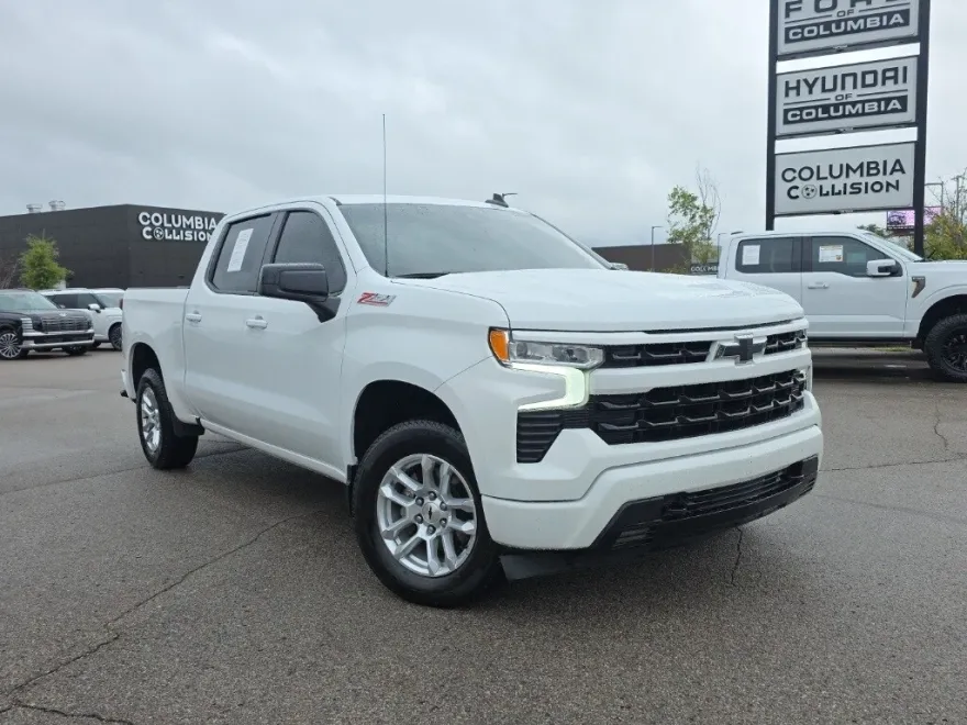 2022 Chevrolet Silverado 1500 RST photo 1