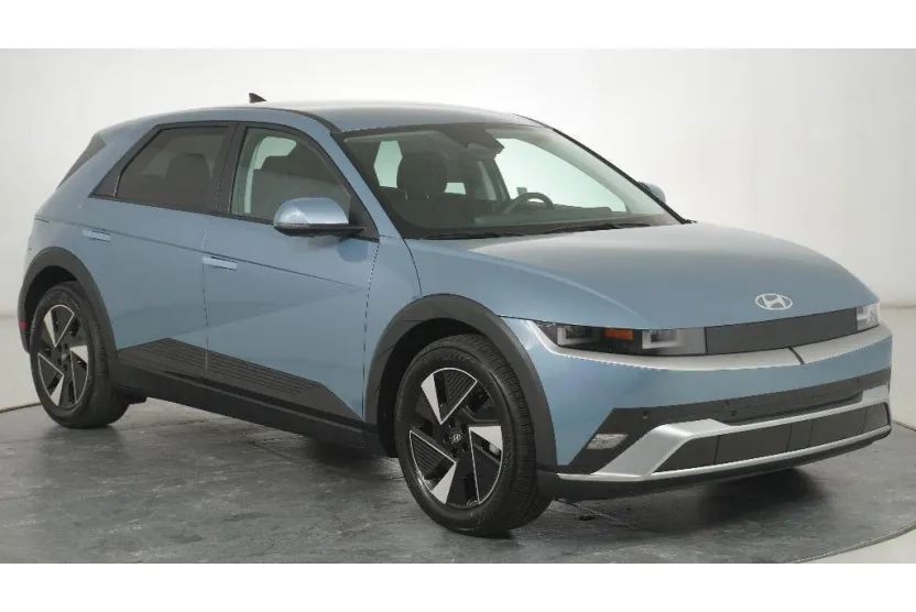2025 Hyundai Ioniq 5 SE photo 1