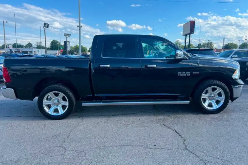 2017 Ram 1500 Lone Star photo 1