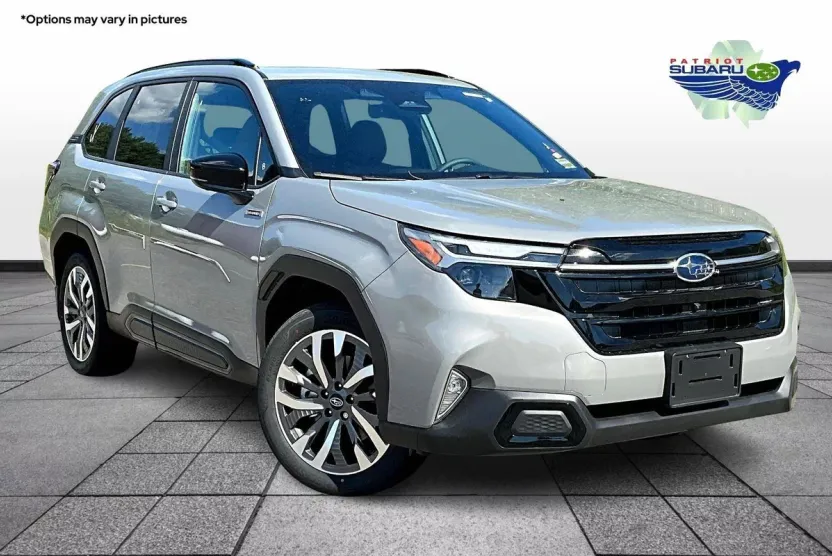 2025 Subaru Forester Touring photo 1