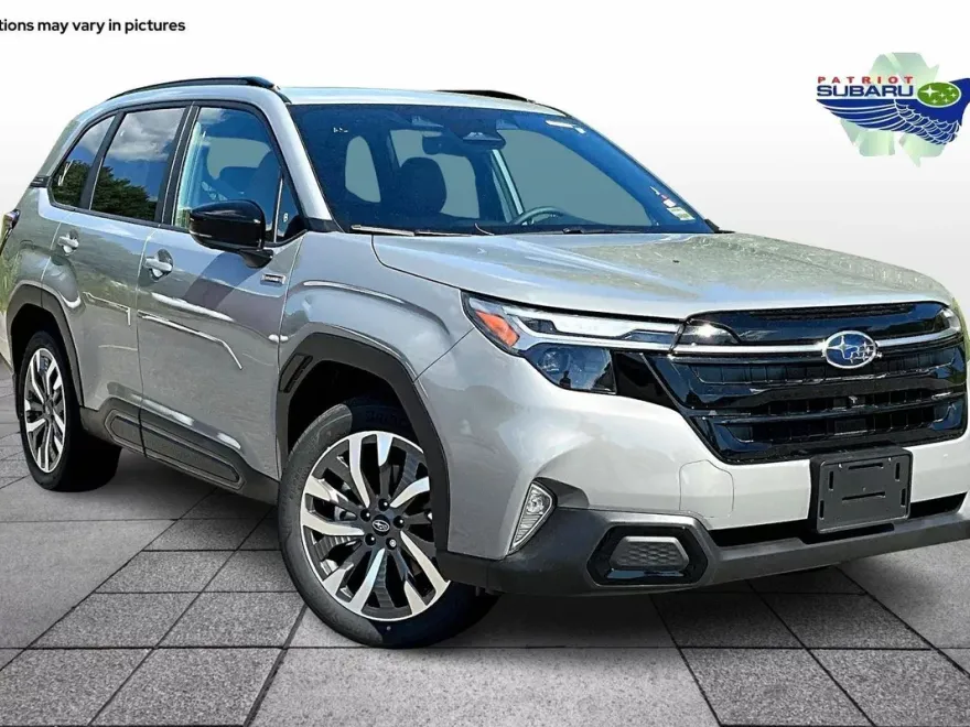 2025 Subaru Forester Touring photo 1