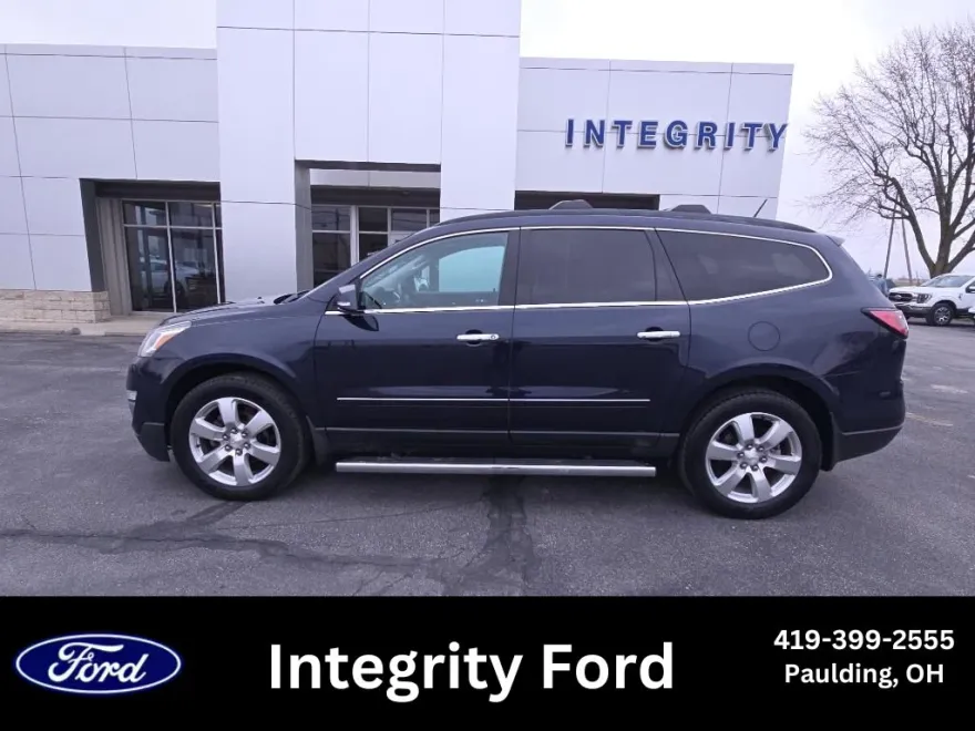 2017 Chevrolet Traverse Premier photo 1