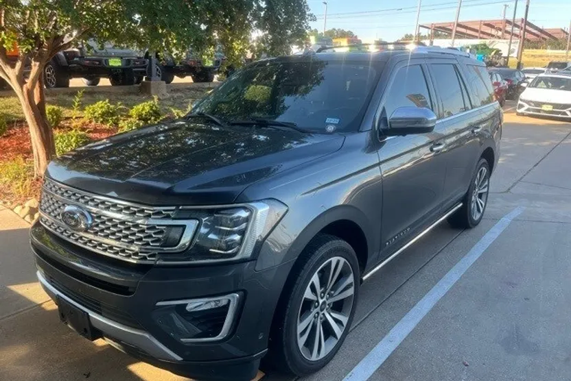 2020 Ford Expedition Platinum photo 1